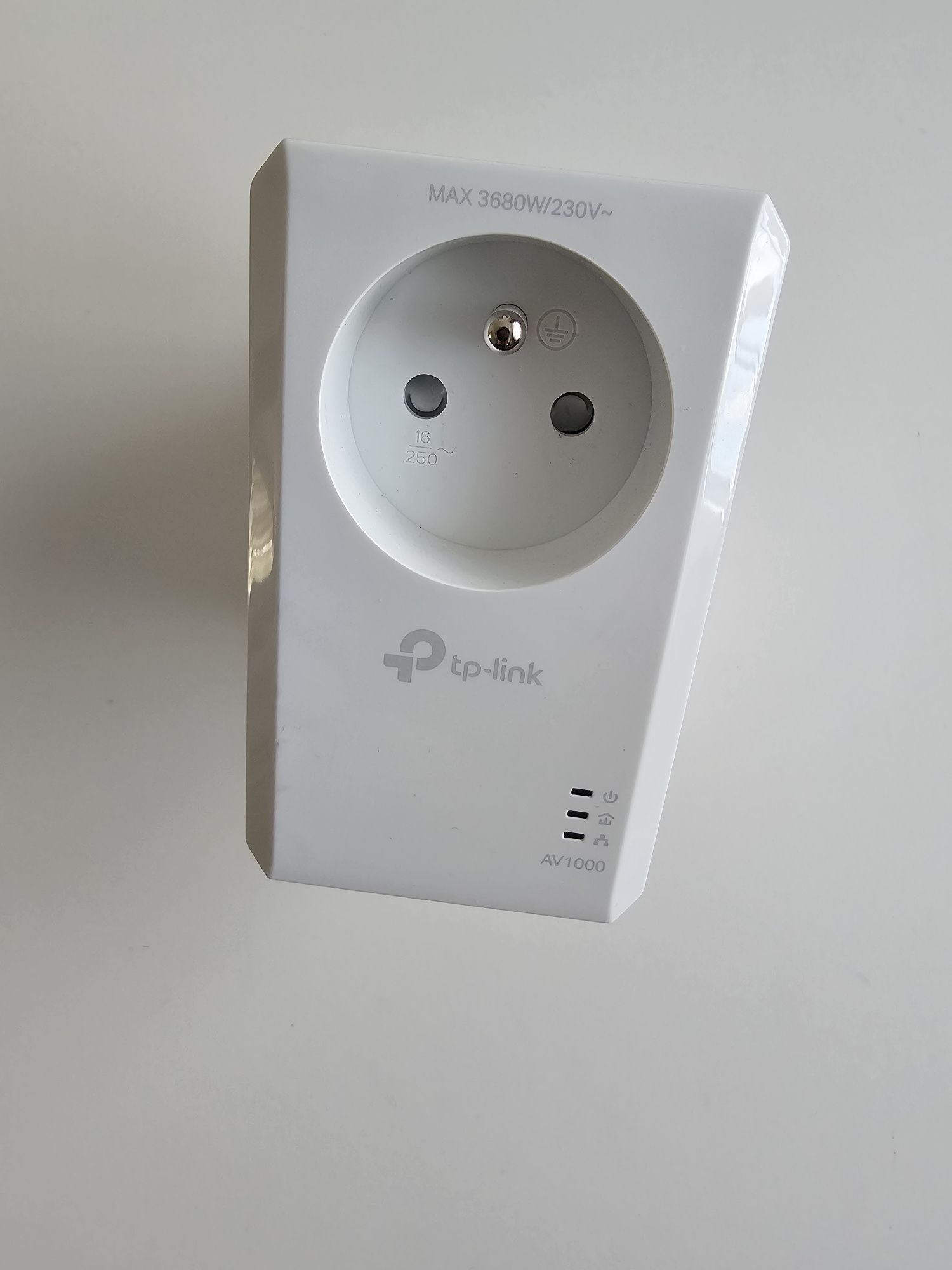 TP-Link TL-PA7017P KIT – Powerline 1000 Mbps z gniazdkiem, używane, sp