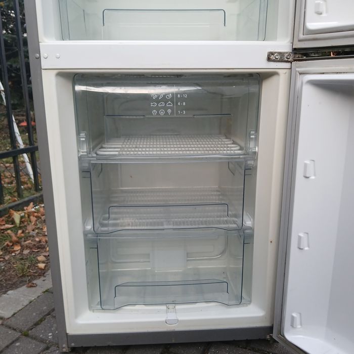 Dowóz Lodówka sprawna dowóz