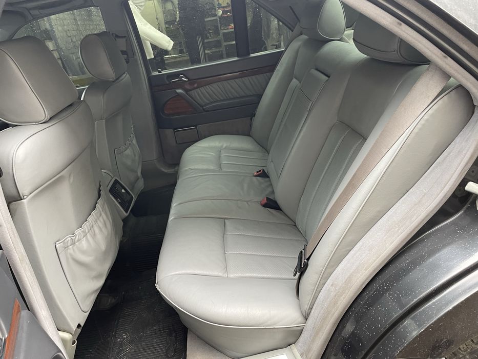 Mercedes W140 300se в хорошем сохране кабан