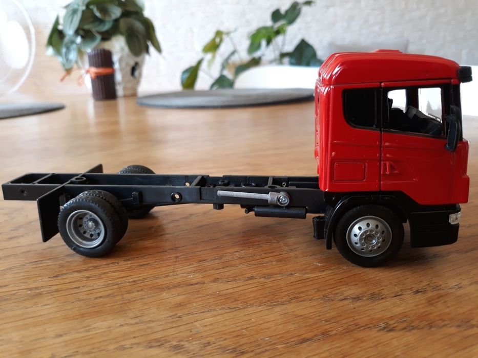 Model samochodu ciężarowego