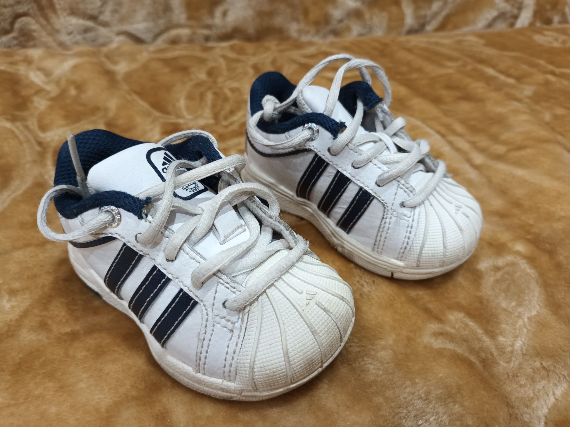 Buty chłopięce adidas