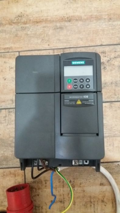 Falownik Danfoss ABB Siemens Omron Lenze