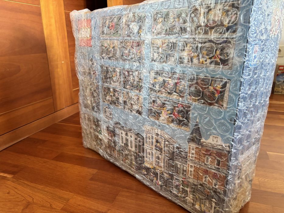 Lego Creator 10255 - Assembly Square (SELADO)