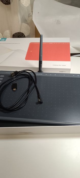 Графічний планшет Huion HS611 + стилус PW500 (Стан нового)