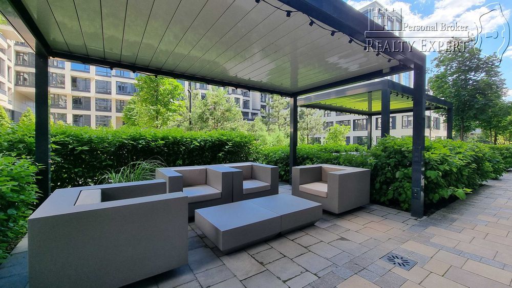 Паркинги Юніт Хоум Сіті, Ґарета Джонса 12, S=38м