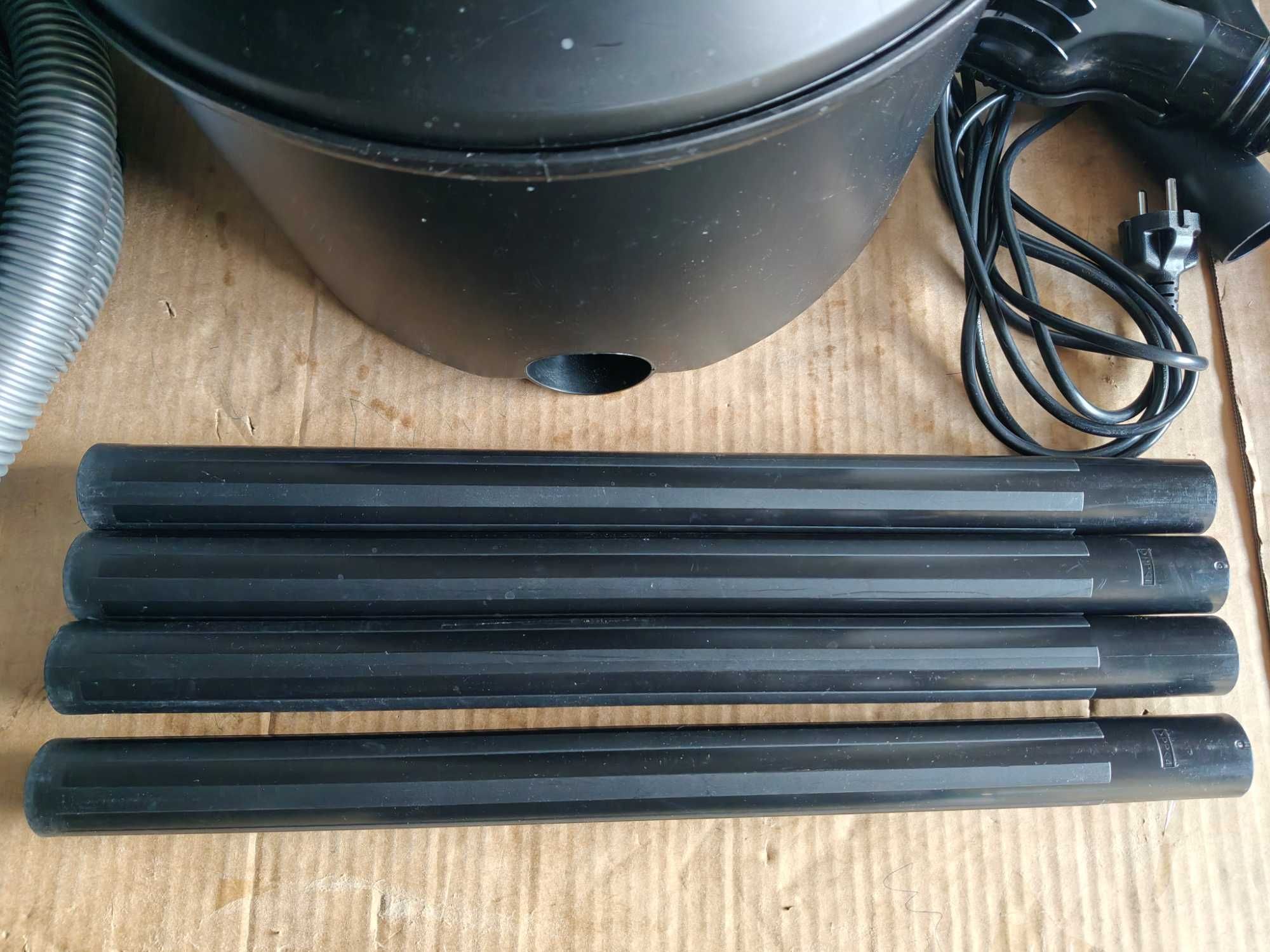 Odkurzacz do czyszczenia oczek wodnych  230V  1400W