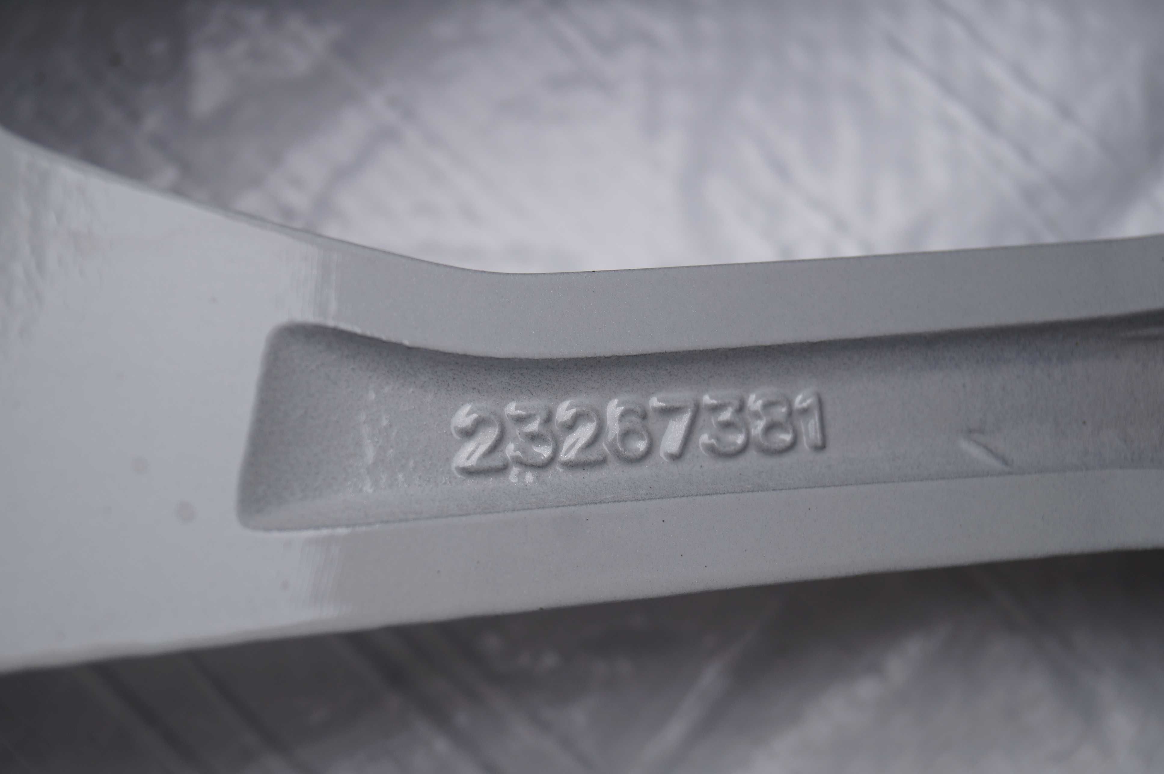 felga aluminiowa tył chevrolet camaro v 5 vi 6 20 9,5j et39