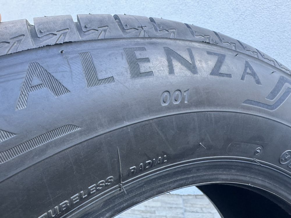 Літні шини 225/65R17 Bridgestone Alenza 001