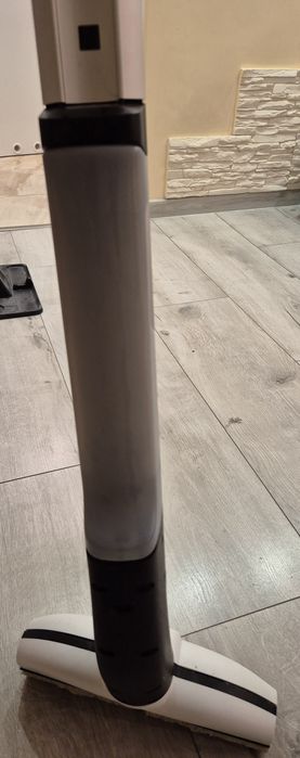 Ekektryczny Mop myjacy karcher