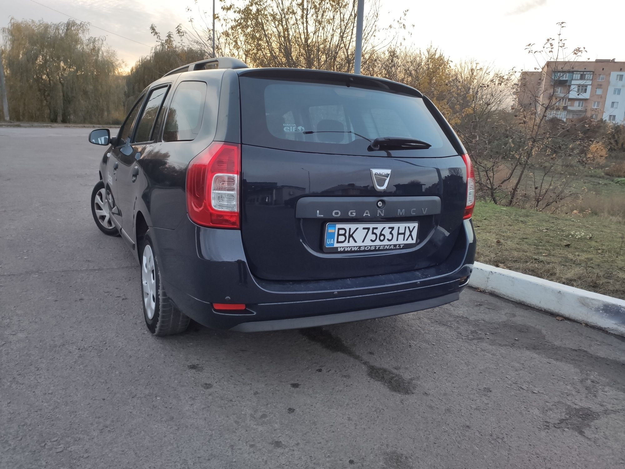 Прокат RENT оренда авто автомобіля 15$/доба авто DACIA LOGAN MCV 2017