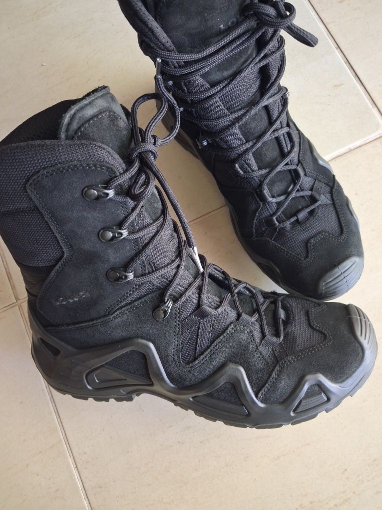 Botas militares Lowa zephyr 44