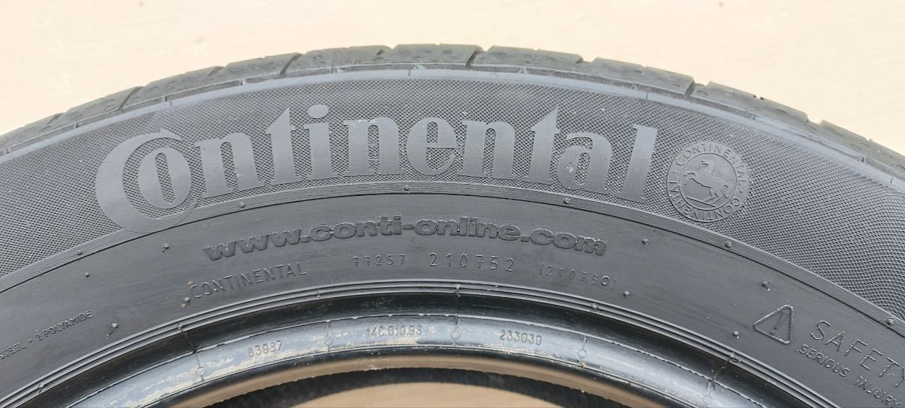 Шини літні привезені з Німеччини. Michelin i Continental 215/55/R16.