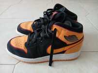 Air Jordan Nike Número 37.5 em Excelente Estado | Pouco Usado