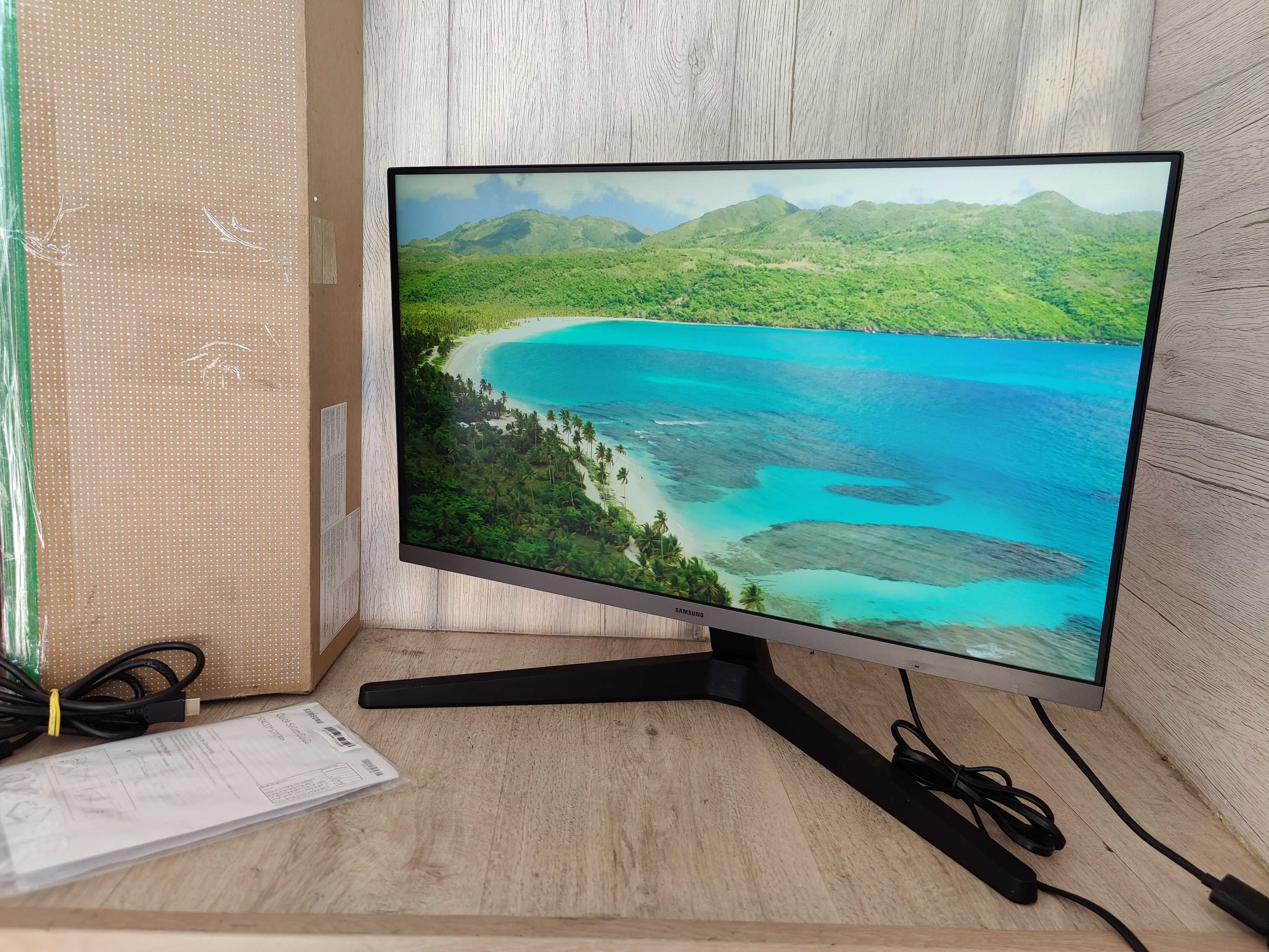Монитор 24" SAMSUNG S24C330  100 Гц