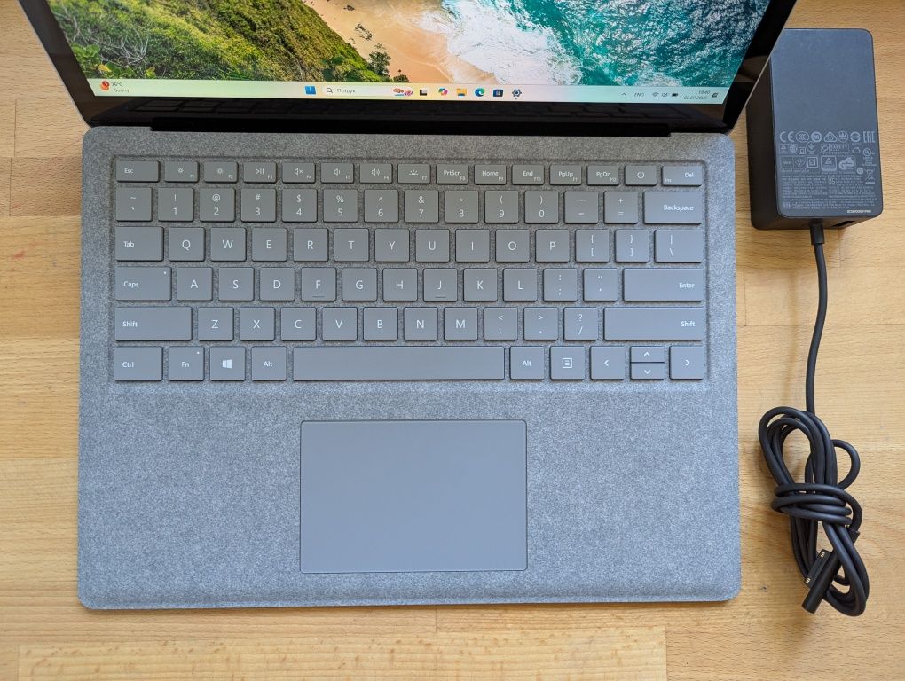 Microsoft Surface Laptop 16/1024gb Intel Core i7-7660u