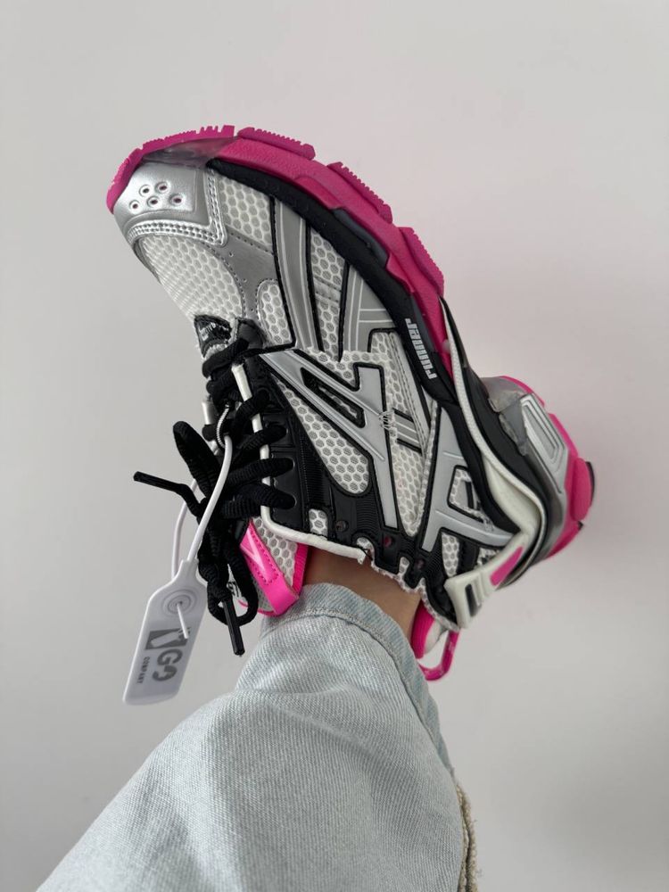 Balenciaga Runer Trainer Black Pink Silver