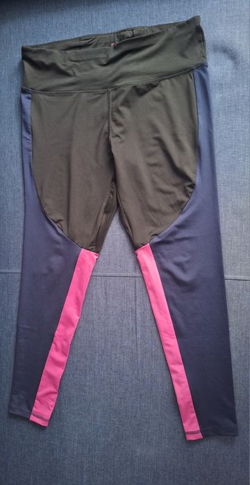 Sportowe leginsy crivit L