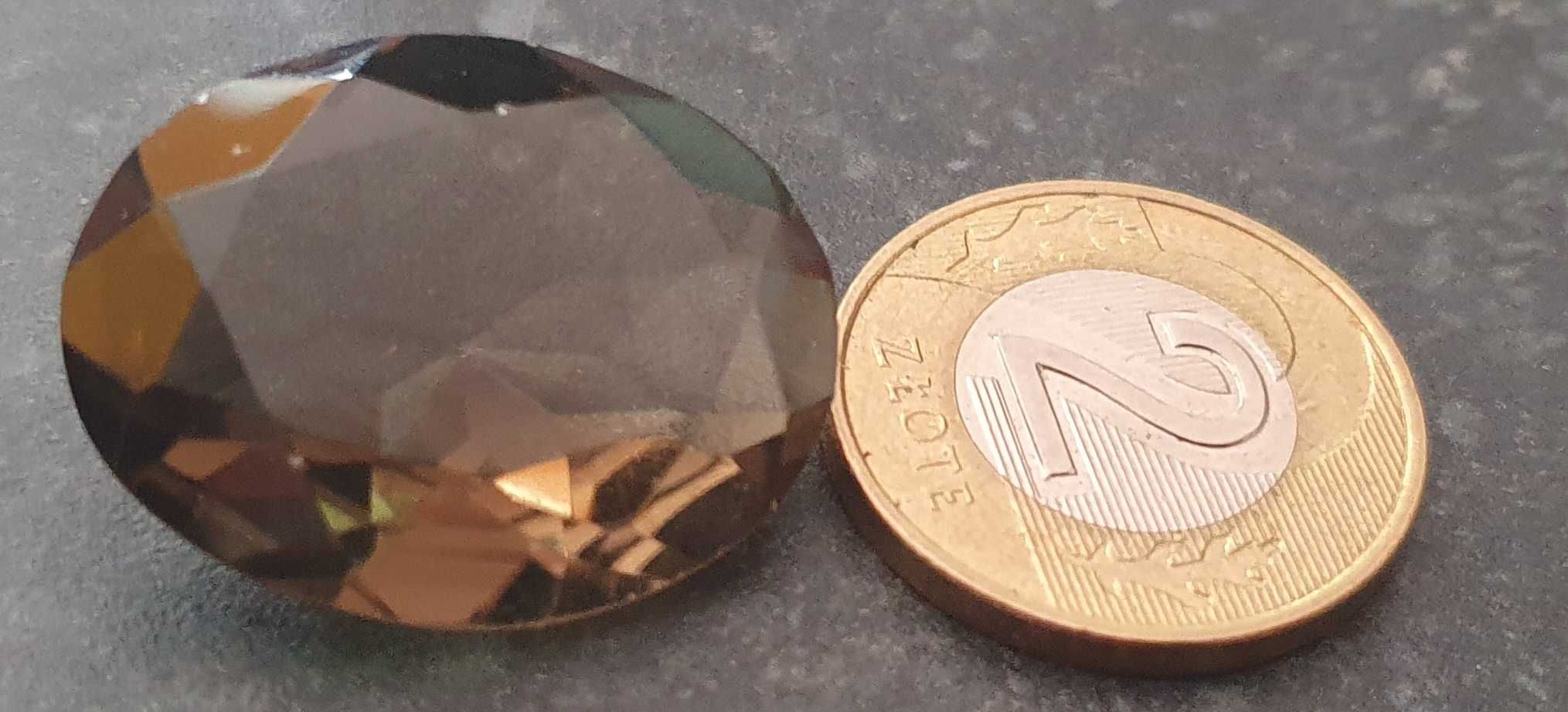 Pomarańczowo-brązowy topaz kamień szlachetny