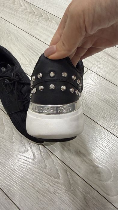 кросівки Michael Kors сіткою оригінал р.39