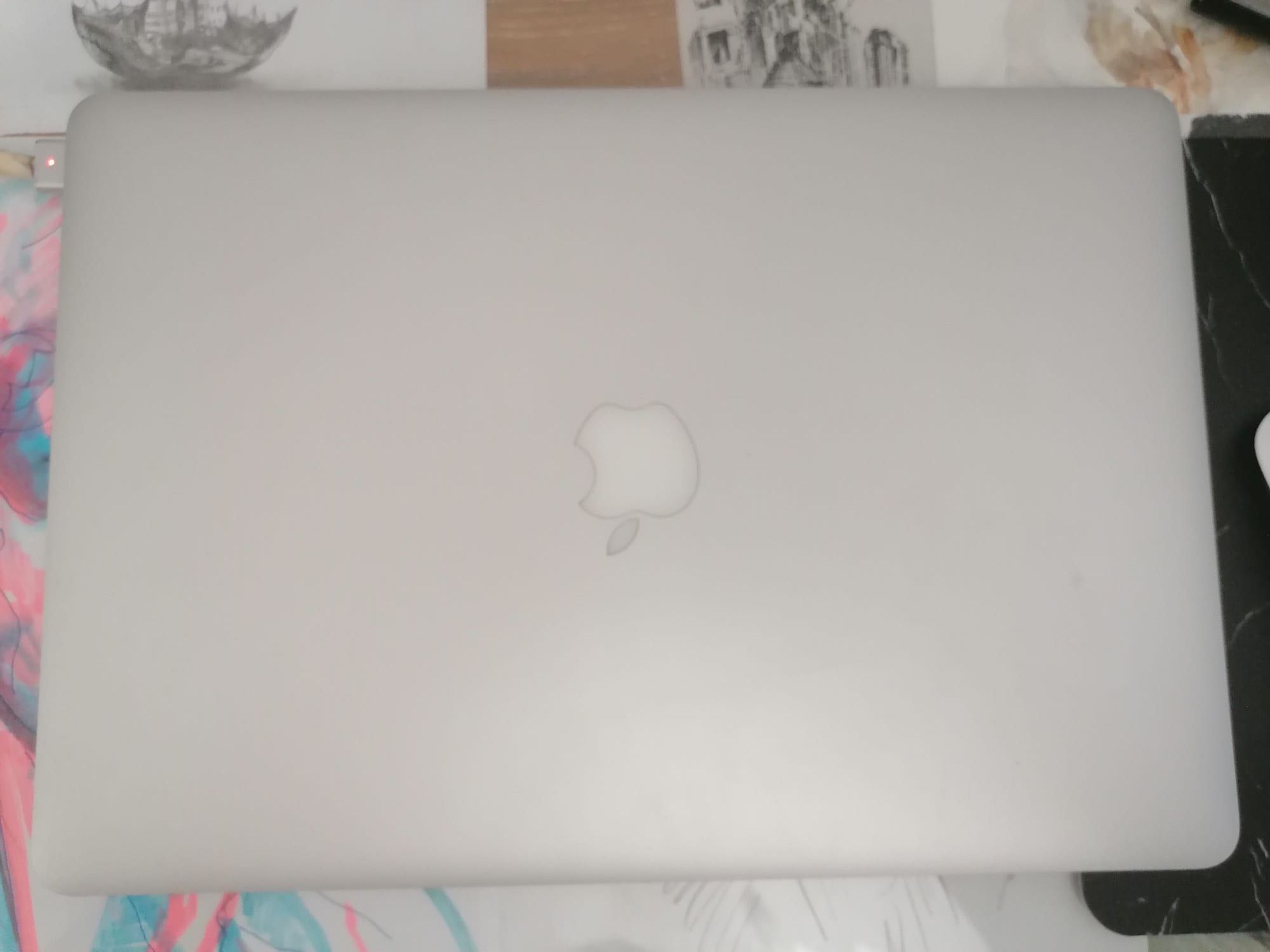 MacBook Pro 15 - Big Sur