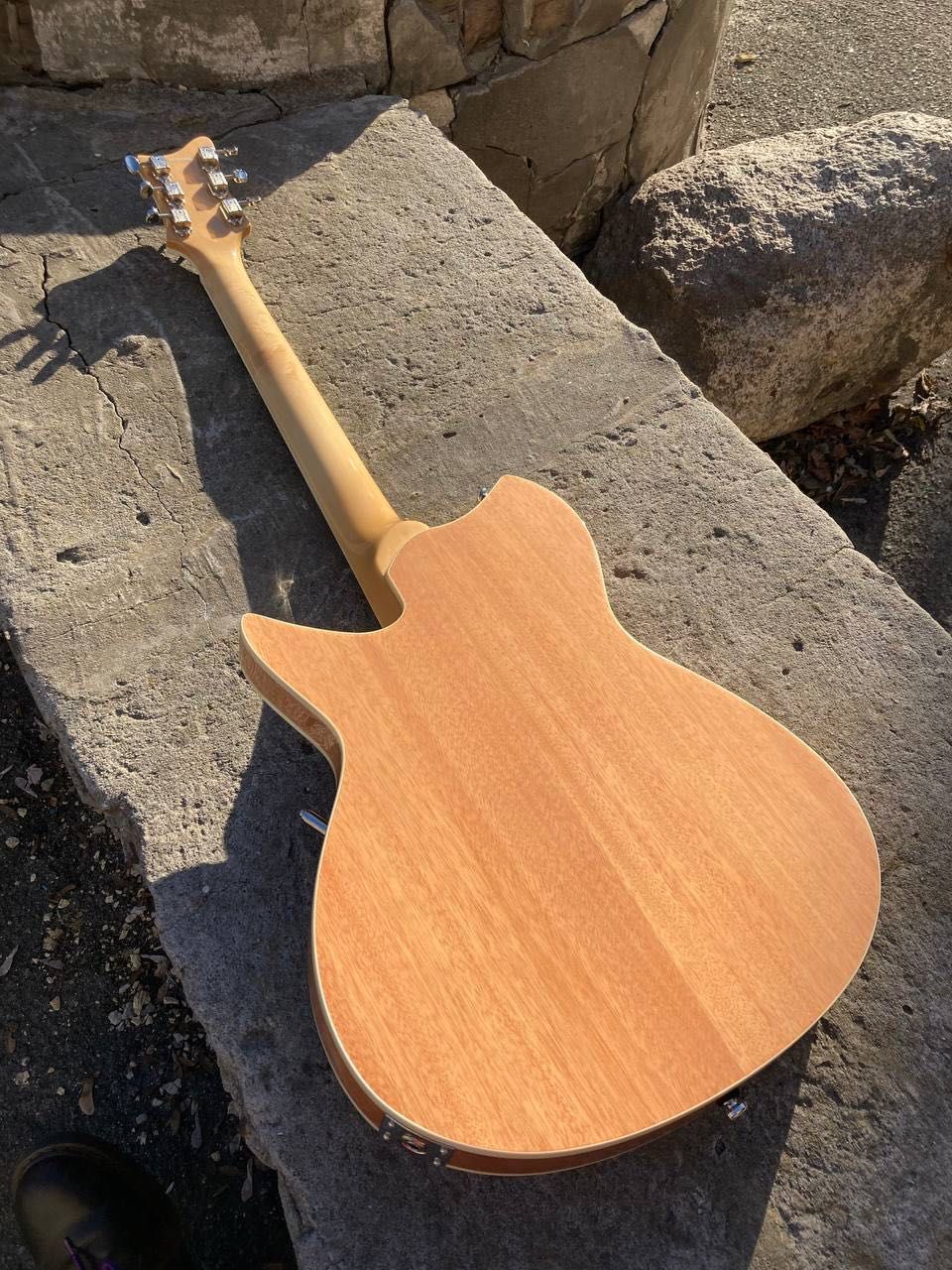Rivolta Combinata XVII Acero Glow ‘2018