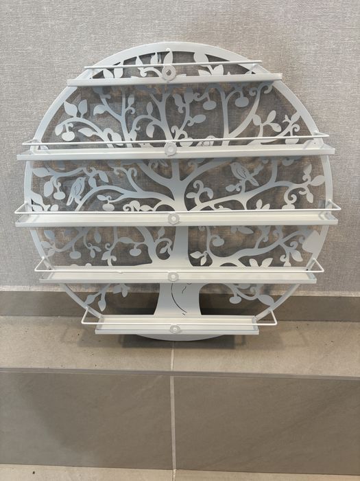 Ekspozytor na lakiery