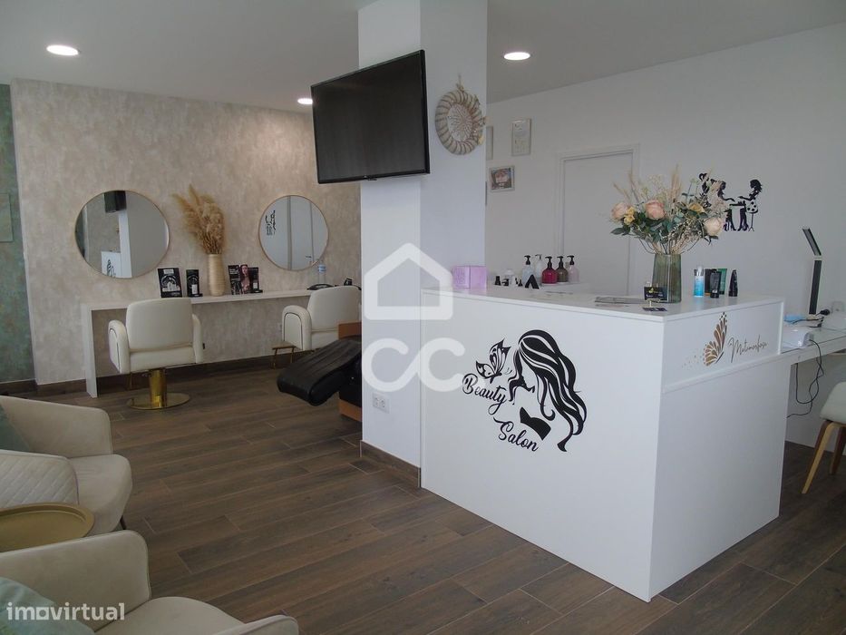 Loja para arrendamento  em Selho S. Jorge - Guimarães