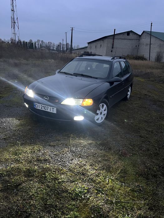 Опель Вектра B 2.0