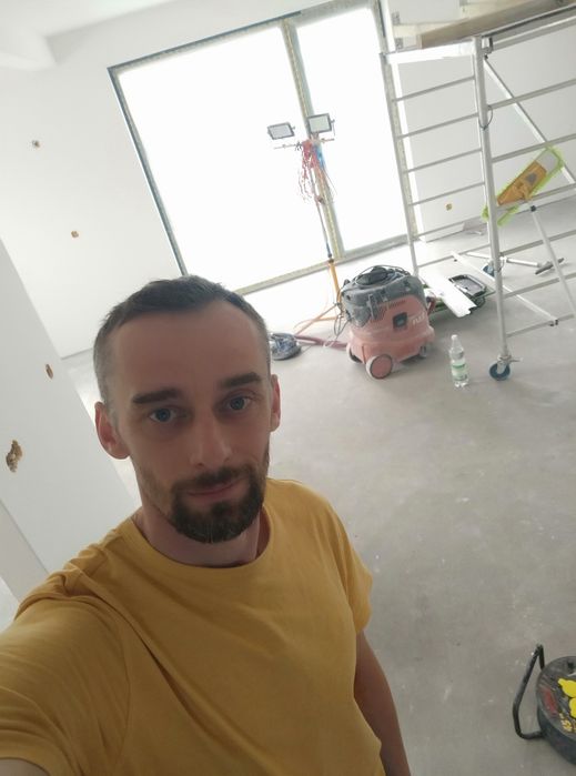 Gladź polimerowa natryskowo agregatem, szpachlarz cała Wa-wa i okolice