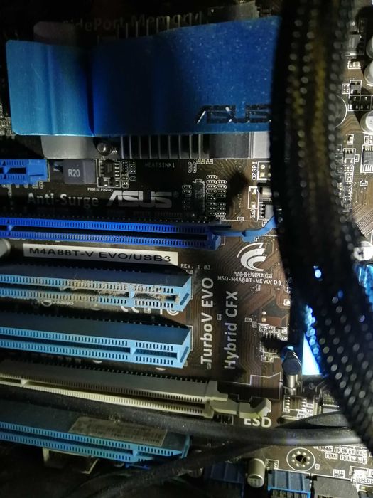 ASUS M4A88TD-V EVO/USB3 + Phenom 955 3.2Gh +chłodzenie 4Gb ram