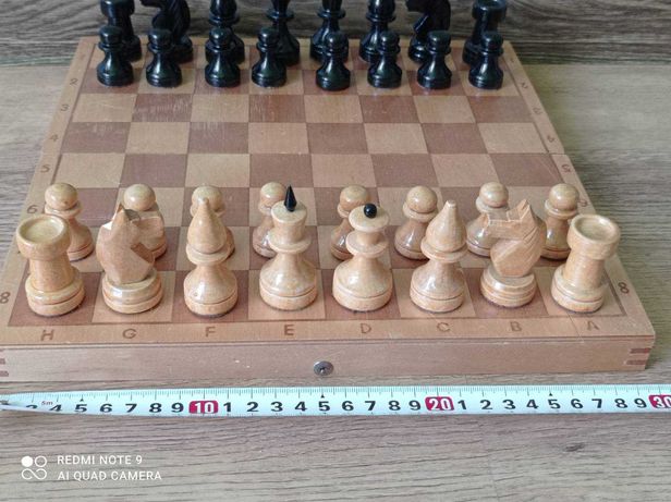 Шахматы деревянные на доске СССР
