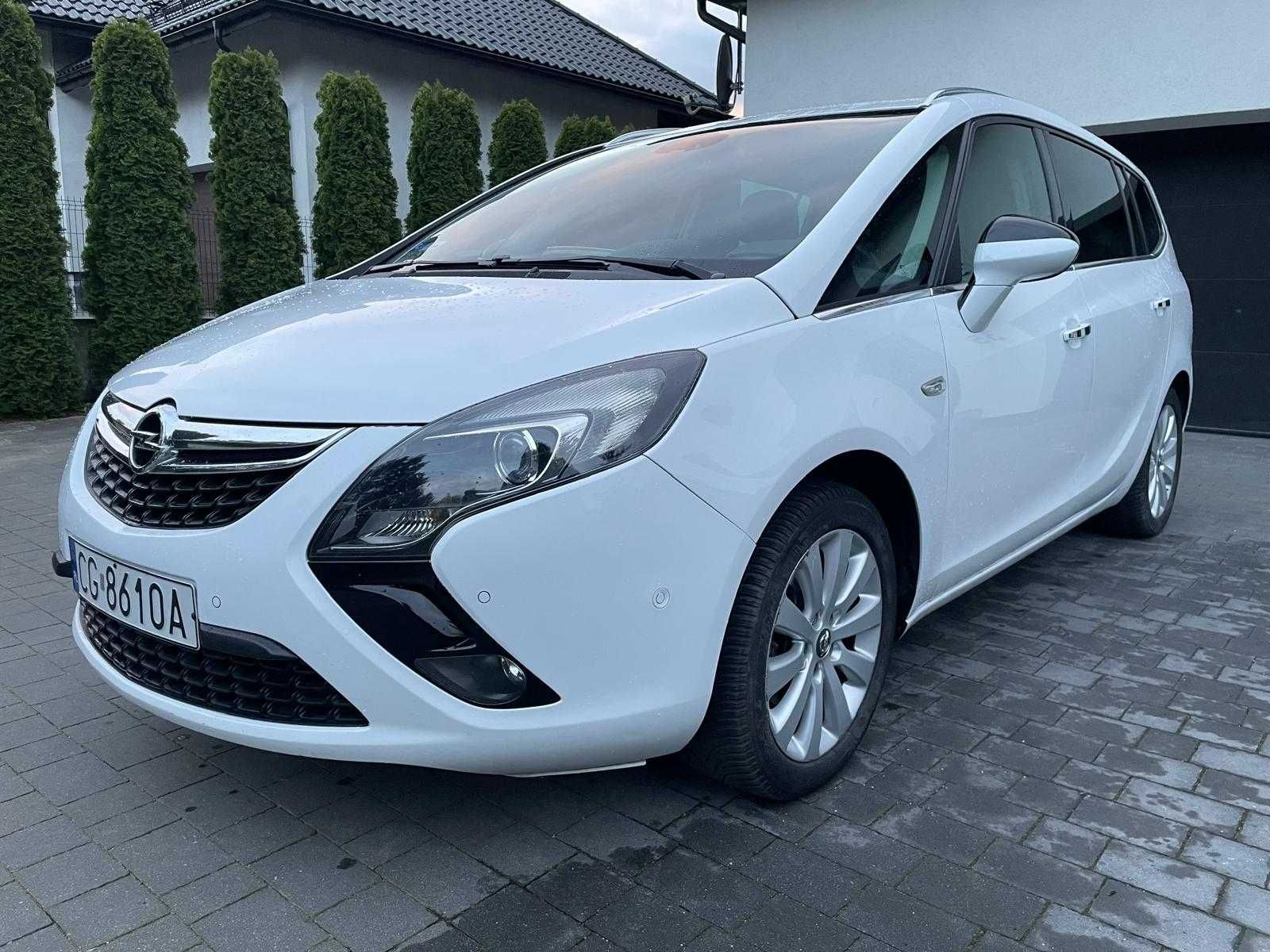 Opel Zfira C Cosmo 2.0d, Opłacony-Zarejestrowany-Alu-Atrakcyjny Wygląd