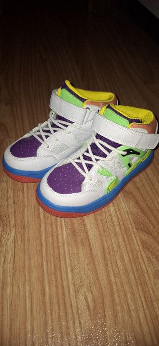 Осіннє взуття 32 розмір