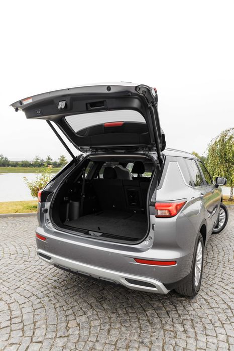 Mitsubishi Outlander 2021 IV покоління