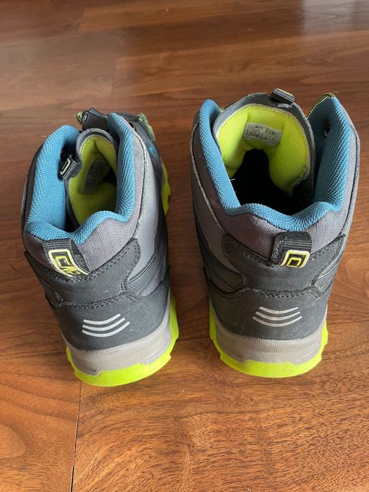Dziecięce zimowe buty CMP - rozmiar 40