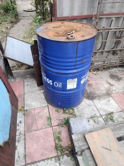 Меиалическая бочка