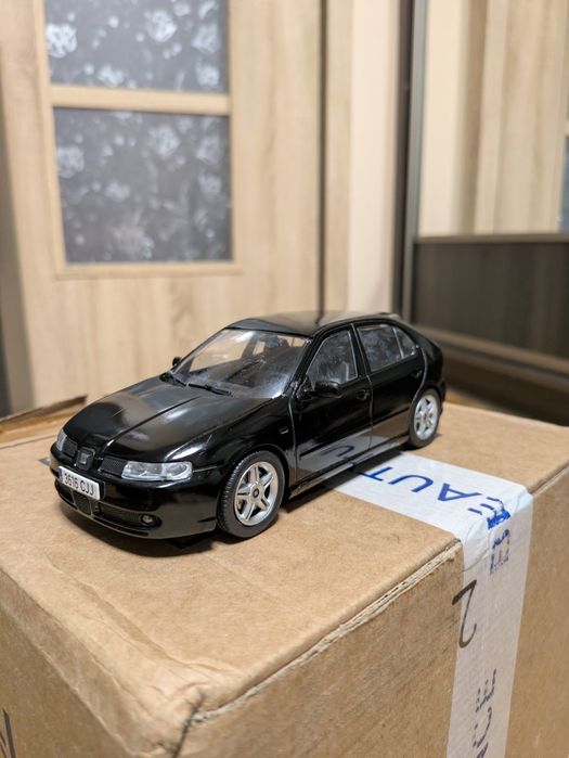 Model Seat Leon MK1  1:24