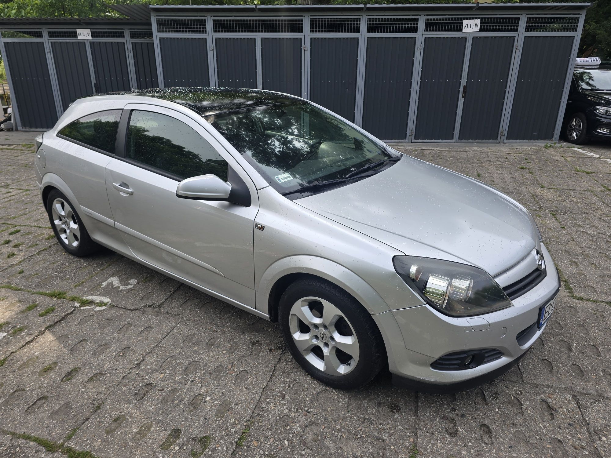 Astra gtc 1.6 LPG klima tanio
