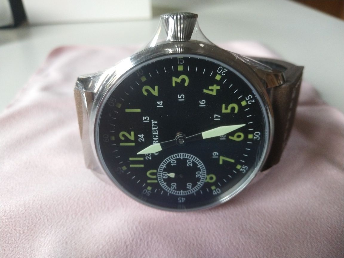 Duży zegarek Coregut 44 mm jak pasówka Mołnia