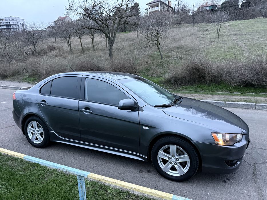 Продам Mitsubishi Lancer X