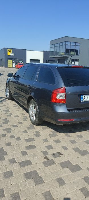 Породам  авто  Skoba  Octavia 2011