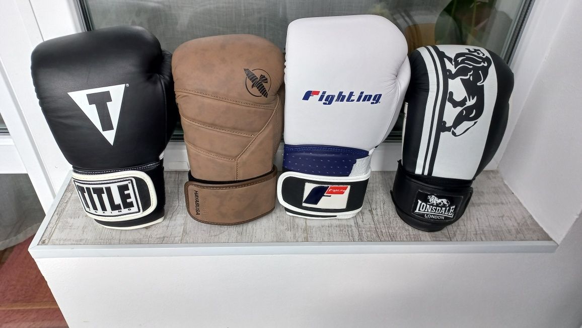 FIGHTING Ferocity 16oz.TITLE Gel M.17oz.Hayabusa T3 12oz.Lonsdale 12oz