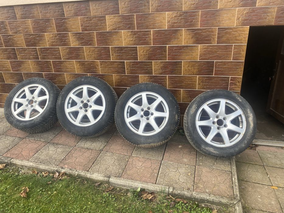 Продам колеса в зборі 225/55 R16 зимові