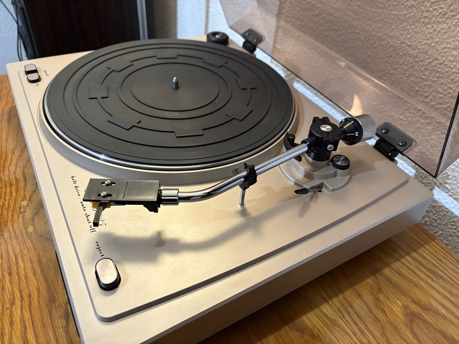 Gira discos Marantz 6025