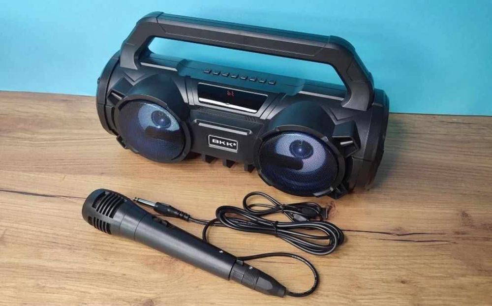 Boombox z funkcja karaoke