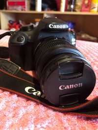 Canon 1200D com cartão memória 8Gb + mala de transporte