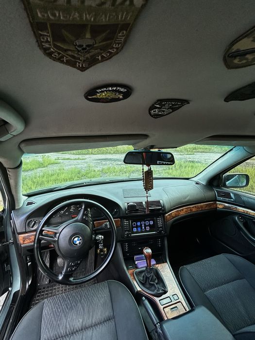 Продам BMW e39 FL