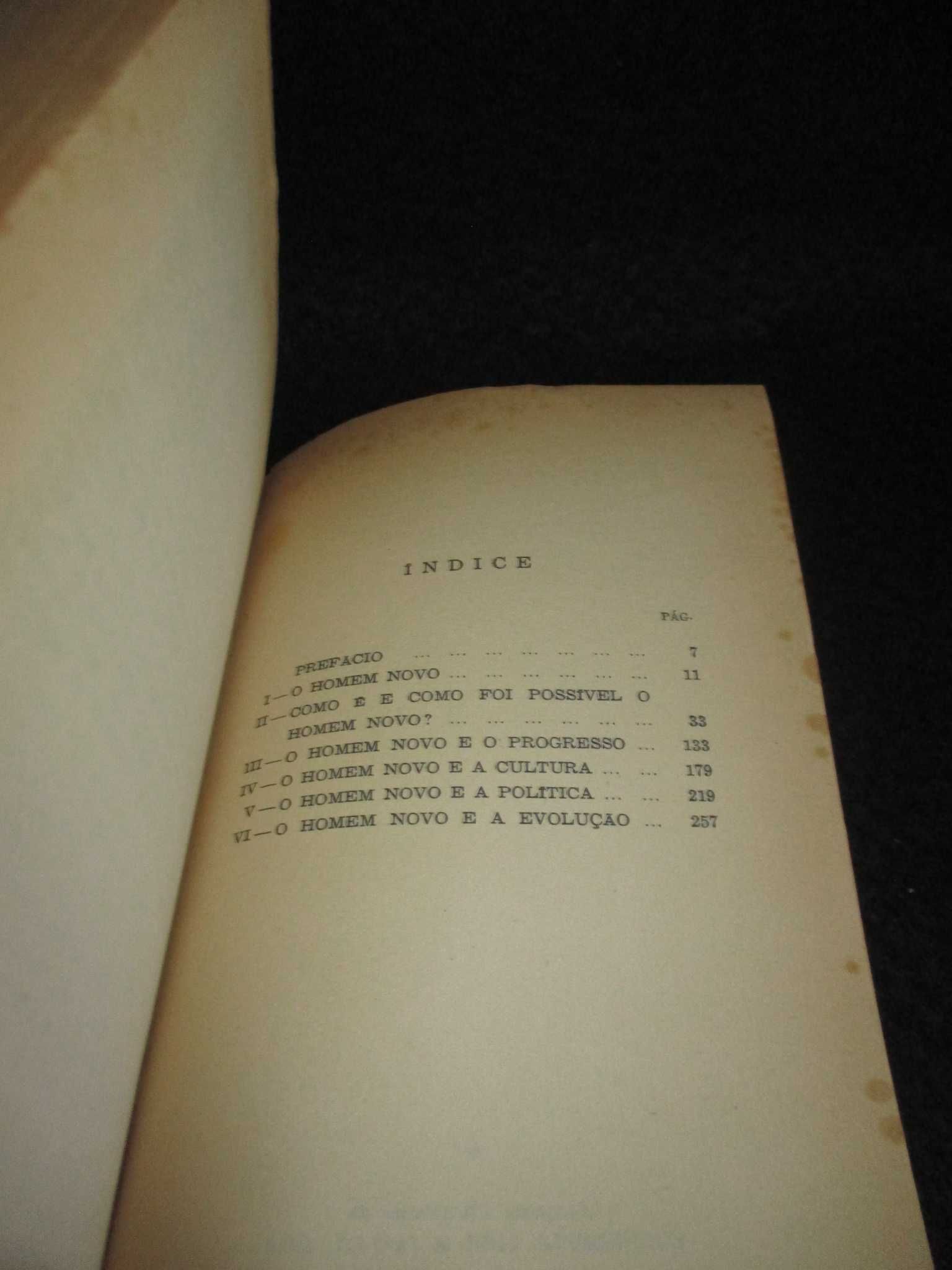 Livro O Homem Contemporâneo Romeu de Melo