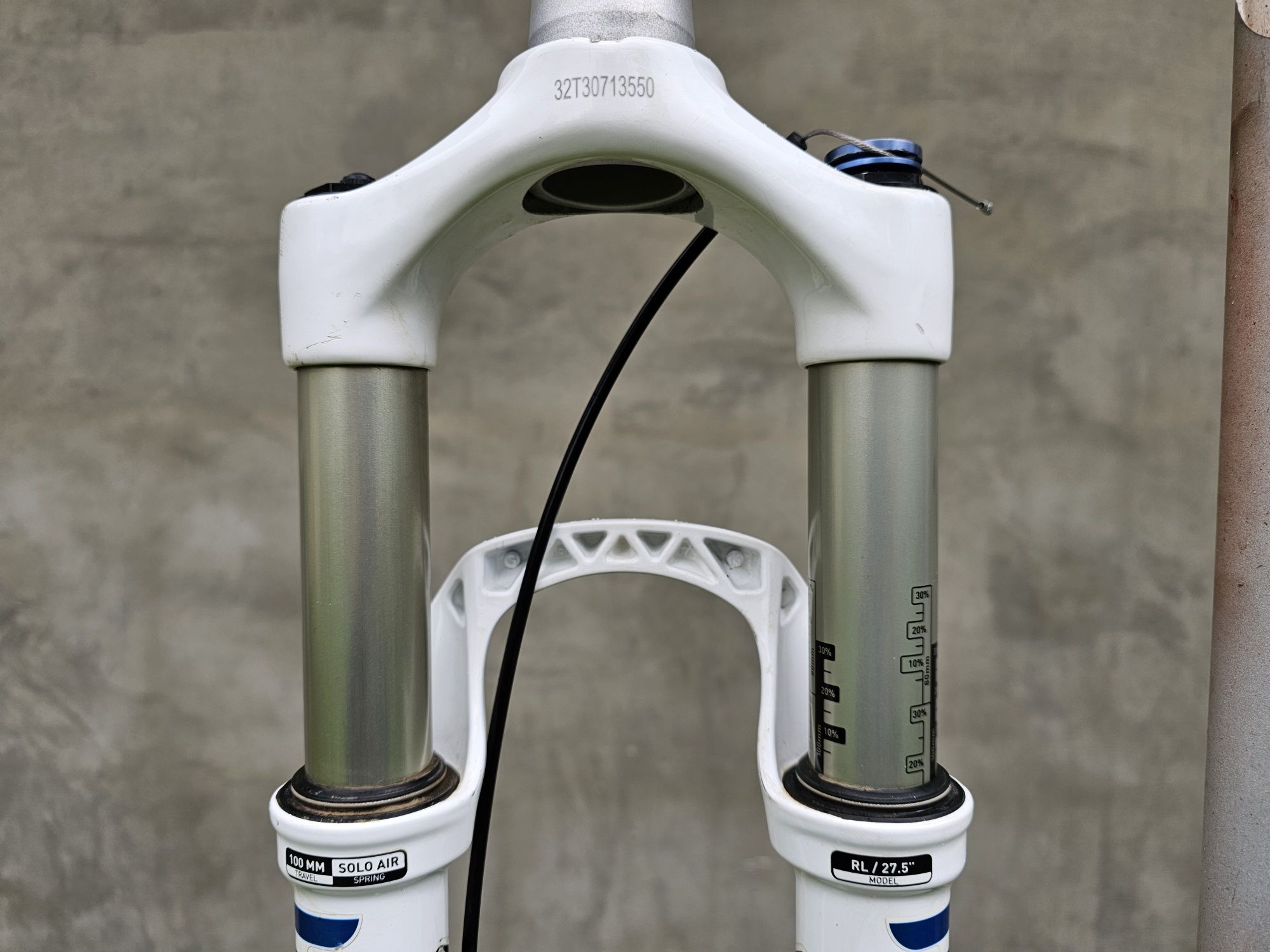 Вилка Rock Shox Reba 27.5