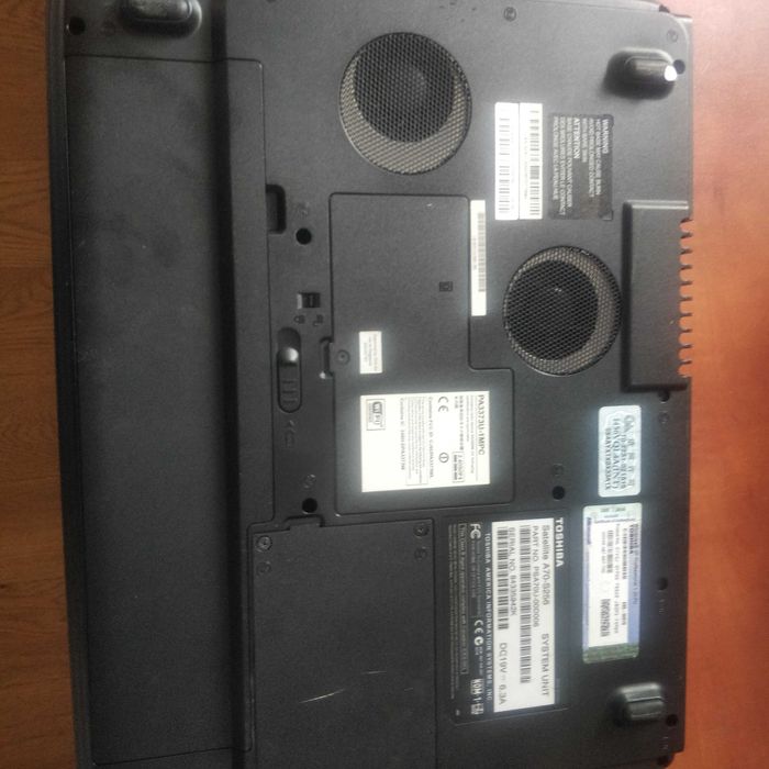 Toshiba satellite A70-S256 - kolekcjonerski, doskonały stan, W XP